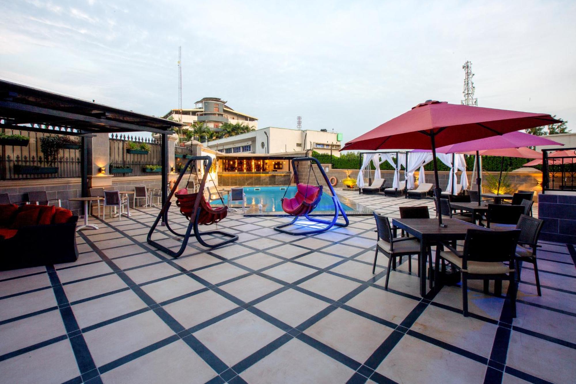 Johnwood Hotel By Bolton Abuja Kültér fotó